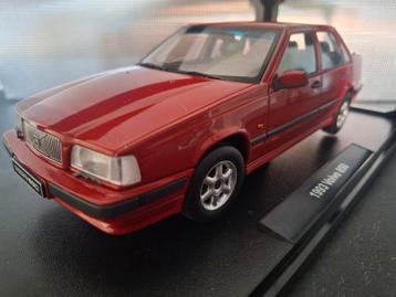 Volvo 850 1993 Schaal 1:18 beschikbaar voor biedingen