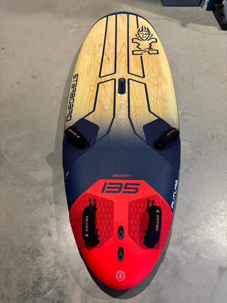 Starboard Futura Wood 2024 - 135L / ZGAN, Watersport en Boten, Windsurfen, Zo goed als nieuw, Plank, Minder dan 250 cm, Ophalen