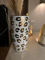 Riverdale Vaas - Luipaardprint / leopard / panterprint /goud, Huis en Inrichting, Woonaccessoires | Vazen, Wit, Aardewerk of Porselein