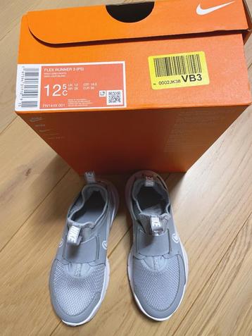 New! Nike Performance FLEX RUNNER 3 Maat: 30 beschikbaar voor biedingen