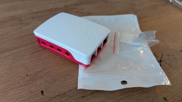 Raspberry Pi 4B case met ventilator beschikbaar voor biedingen