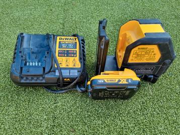 Dewalt kruislijnlaser DCE088G beschikbaar voor biedingen