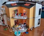 Playmobil.9266 City Life moderne Woonvila. Met verlichting, Ophalen of Verzenden, Zo goed als nieuw, Complete set