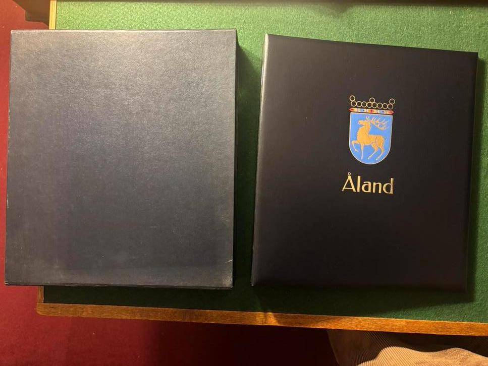 Davos postzegel album Åland, Postzegels en Munten, Ophalen of Verzenden, Buitenland