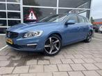 Volvo V60 2.4 D6 AWD Plug-In Hybrid Momentum Automaat/Cruise, Automaat, Blauw, Leder en Stof, Vierwielaandrijving