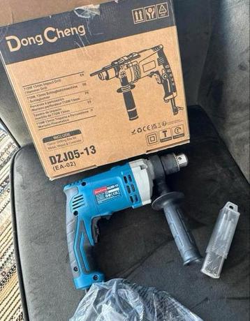 Pallet met Bouwgereedschap - Diverse Tools beschikbaar voor biedingen