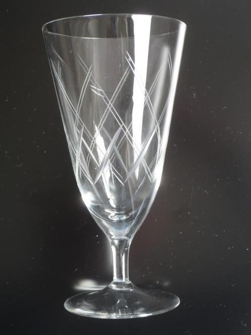Art Deco kristallen wijnglas met geslepen kelk ruitpatroon, Antiek en Kunst, Antiek | Glas en Kristal, Ophalen of Verzenden
