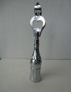 Coca Cola metalen fles opener 2002  Niet gebruikt., Ophalen of Verzenden, Nieuw, Gebruiksvoorwerp