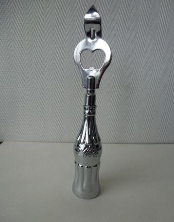   Coca Cola metalen fles opener 2002  Niet gebruikt.    beschikbaar voor biedingen