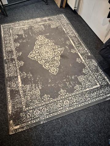 Tapijt / vloerkleed / vloermat 230x160 beschikbaar voor biedingen
