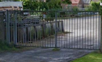 Gegalvaniseerde dubbele draaipoort toegangspoort hekwerk beschikbaar voor biedingen