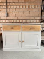 Te koop: stijlvolle eikenhouten kast – recent gerestyled!, Ophalen of Verzenden