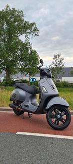 Vespa gts 300i.e Super, Fietsen en Brommers, Scooters | Vespa, Ophalen, Overige modellen, 300 cc, Zo goed als nieuw