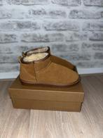 Ugg Classic Ultra Mini - Nieuw - Maat 39, Bruin, Verzenden, Lage of Enkellaarzen, Nieuw