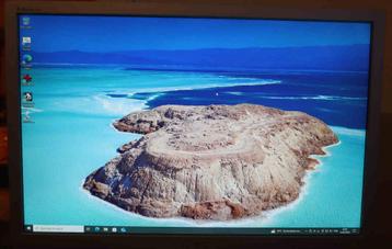 Philips 24" LCD monitor 1920x1200 bij 60 Hz beschikbaar voor biedingen