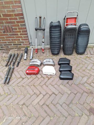 kreidler zadels, voorvork, voorvorkpoten, accubakken, 4 bak  beschikbaar voor biedingen