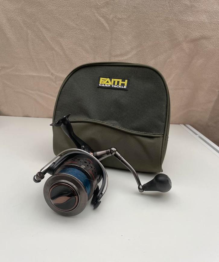 PENN Sargus 8000 molen- incl. Faith Beschermtas, Watersport en Boten, Hengelsport | Algemeen, Gebruikt, Molen, Ophalen