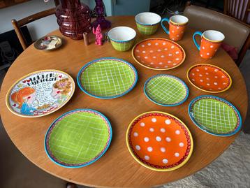 Blond Amsterdam Servies - Borden, Bekers, Kommen beschikbaar voor biedingen