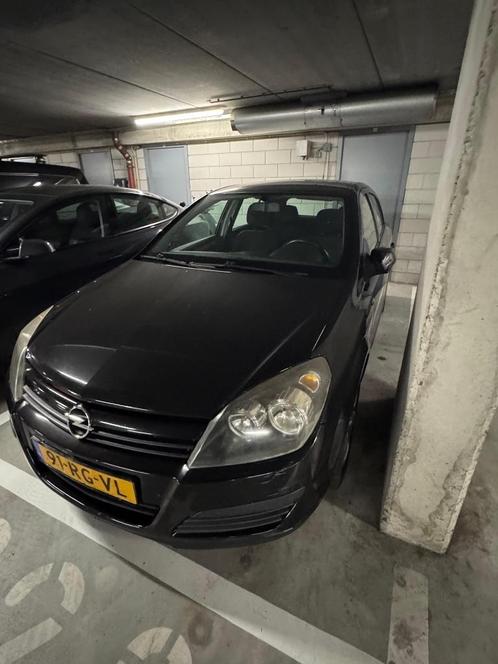 Opel Astra 1.6 16V 5D 77KW 2005 Zwart, Auto's, Opel, Particulier, Astra, Airbags, Airconditioning, Cruise Control, Elektrische ramen