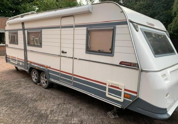 cabby caravan, Caravans en Kamperen, Caravans, Particulier, tot en met 6, 1500 - 2000 kg, Rondzit, Overige merken, Frans bed, Omvormbare zithoek