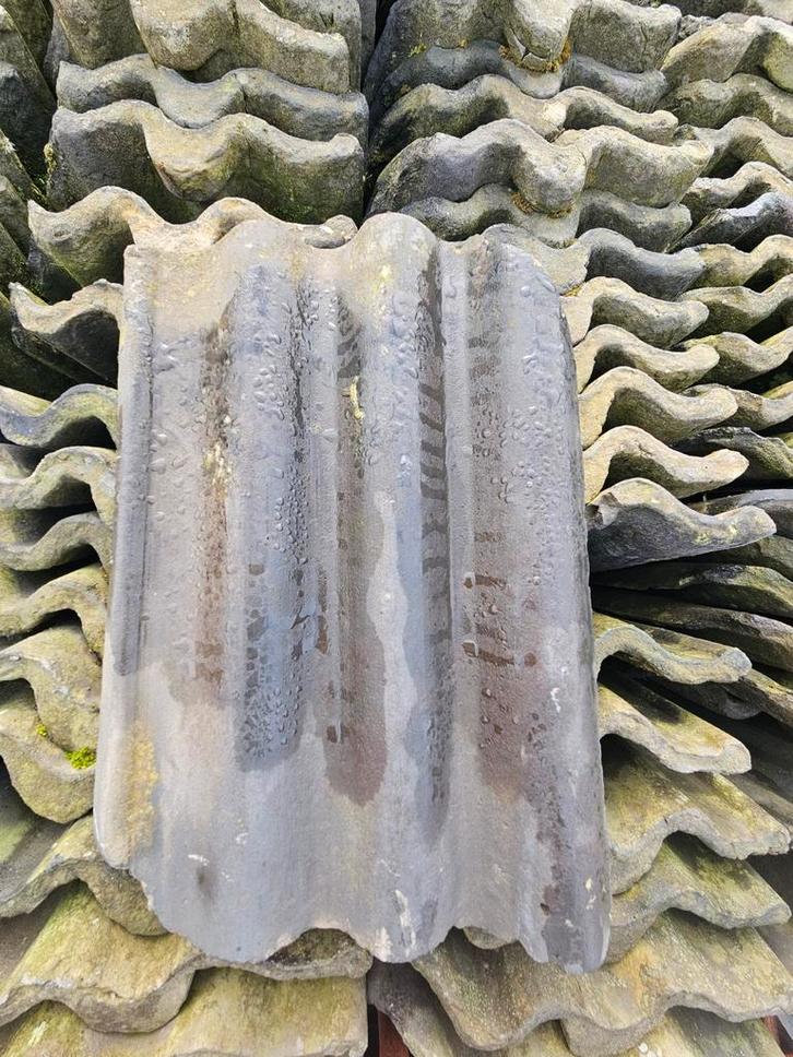 ca 7000 st friese golfjes, Doe-het-zelf en Verbouw, Dakpannen en Dakbedekking, Gebruikt, Dakpannen, Steen of Klei, Blauw, 15 m² of meer