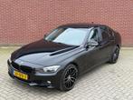 BMW 3-serie 320i Executive / NAP / Airco / Cruise / PDC, Euro 5, Achterwielaandrijving, 4 cilinders, Electronic Stability Program (ESP)
