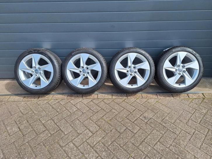 Originele Audi zomer set  225/45R17 2254517, Auto-onderdelen, Banden en Velgen, Banden en Velgen, Zomerbanden, 17 inch, 225 mm