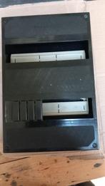 Holec groepenkast + passleutel, Doe-het-zelf en Verbouw, Elektra en Kabels, Ophalen of Verzenden, Zo goed als nieuw, Overige typen