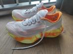 Saucony Endorphin Pro 4 (Dames, Maat 40), Wit, Ophalen of Verzenden, Zo goed als nieuw, Saucony