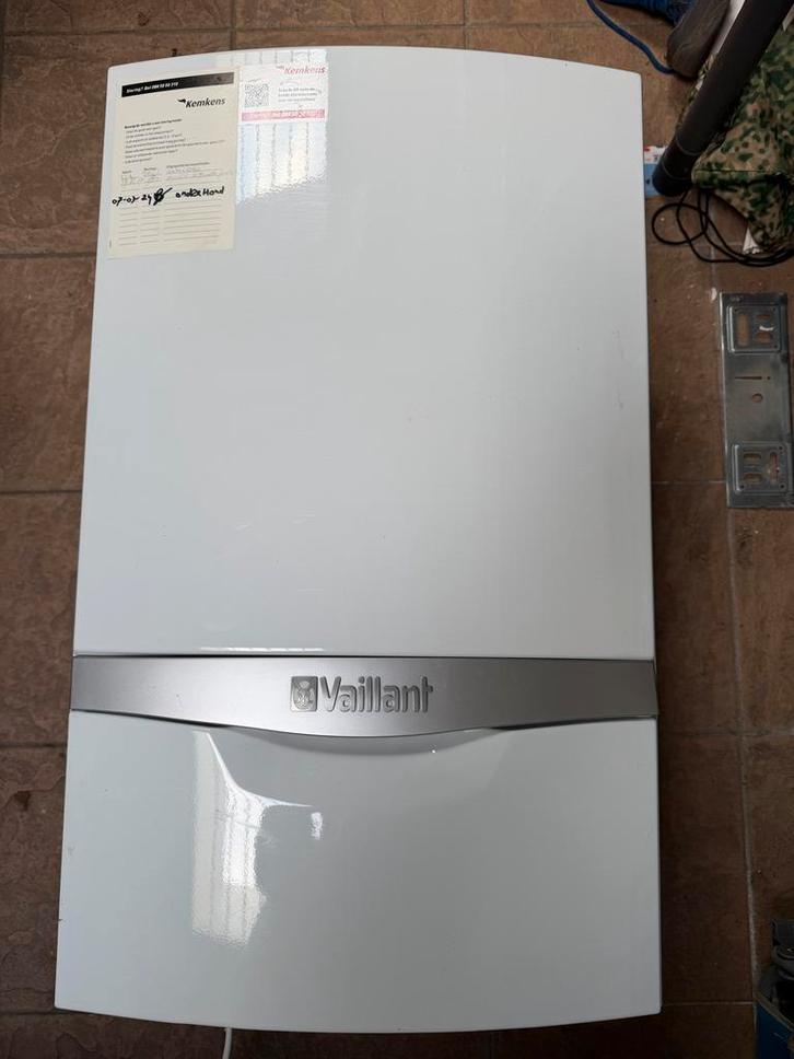 Vaillant ecoTEC plus VHR NL 30/34 5-5 R4 Ketel, Doe-het-zelf en Verbouw, Geisers en Boilers, Gebruikt, Geiser, Aardgas, Minder dan 20 liter