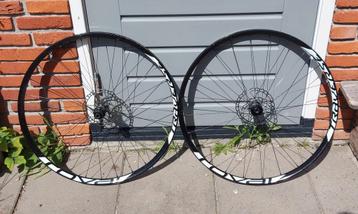 Roval Traverse MTB 29 wielset 29mm intern beschikbaar voor biedingen