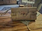Salvatore Ferragamo Tas, Sieraden, Tassen en Uiterlijk, Tassen | Damestassen, Ophalen of Verzenden, Zo goed als nieuw, Beige, Avondtasje