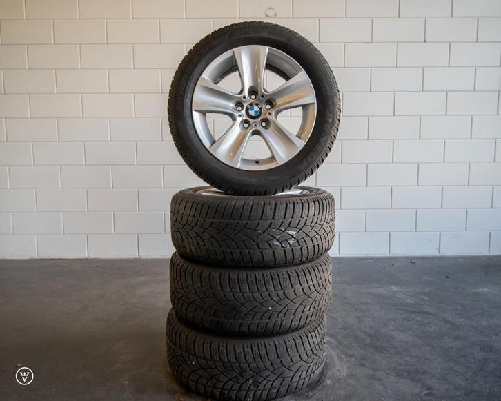 BMW 5 Serie f10/f11 winterbanden 17inch/Dunlop (nr27), Auto-onderdelen, Banden en Velgen, Banden en Velgen, Winterbanden, 17 inch