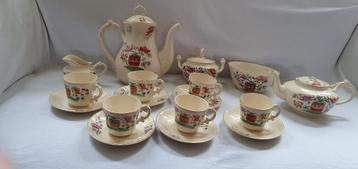 Flora Frederik Regout servies beschikbaar voor biedingen