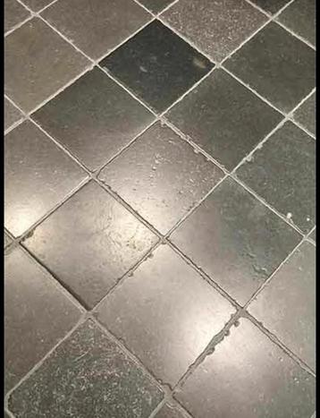 HARDSTEEN TEGELS ANTICATO 20X20CM beschikbaar voor biedingen