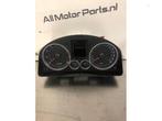 Instrumentenpaneel van een Volkswagen Golf, Gebruikt, -, Volkswagen, -
