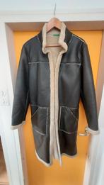 Lange dames jas voor herfst en winter. Leatherlook, Kleding | Dames, Jassen | Winter, Maat 38/40 (M), Benetton, Zwart, Ophalen of Verzenden