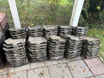 Friese punt dakpan (70 stuks) beschikbaar voor biedingen
