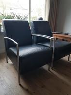 Twee zwart lederen stoelen / fauteuils, Ophalen, Gebruikt, Minder dan 75 cm, Leer