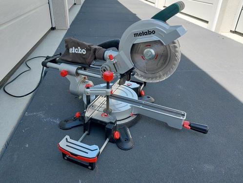 Metabo KGS 216 M zgan, lasercut. Afkortzaag, Doe-het-zelf en Verbouw, Gereedschap | Zaagmachines, Zo goed als nieuw, Afkortzaag