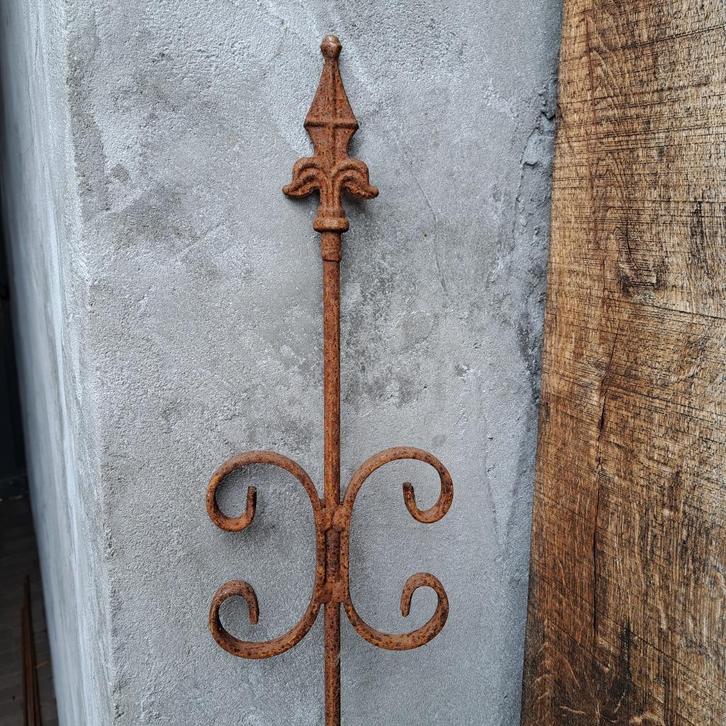 IJzeren tuinsteker rozensteun plantensteun tuin roest Etage3, Huis en Inrichting, Woonaccessoires | Overige, Gebruikt, Ophalen