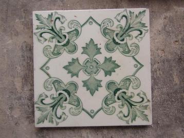 17 stuks mooie antieke decortegels. beschikbaar voor biedingen