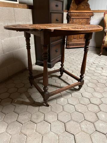 Antieke Mechelse Klaptafel / Bridgetafel beschikbaar voor biedingen