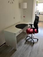 Wit grenen bureau Jan des Bouvrie met stoel, Huis en Inrichting, Bureaus, Ophalen, Gebruikt, Bureau