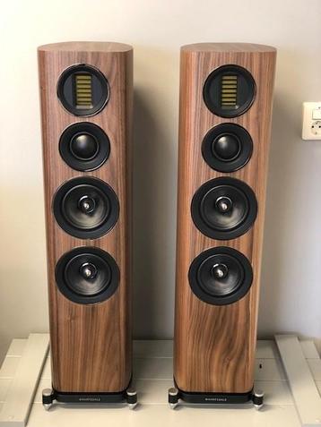 Wharfedale | EVO 4.3 | Vloerstaande Speakers | Walnoot beschikbaar voor biedingen