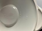 microcook schenkkan 1 liter-200 graden tupperweare, Huis en Inrichting, Keuken | Tupperware, Ophalen of Verzenden, Gebruikt, Crème