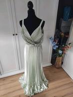 Prachtige nieuwe avond jurk. Echt als nieuw. Top kwaliteit., Kleding | Dames, Jurken, Maat 38/40 (M), Chi chi, Ophalen of Verzenden