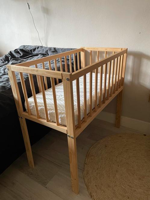 Houten wiegje + matras in perfecte staat, Kinderen en Baby's, Babywiegjes en Ledikanten, Zo goed als nieuw, Wieg, Ophalen