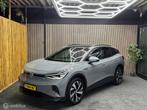 Volkswagen ID.4 Pure 52 kWh | Pano | Massage | Camera | Pro, Achterwielaandrijving, Gebruikt, Zwart, 95 pk