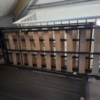 2 logeerbedden. 1 met wieltjes, Ophalen, 90 cm, Eenpersoons, Zo goed als nieuw